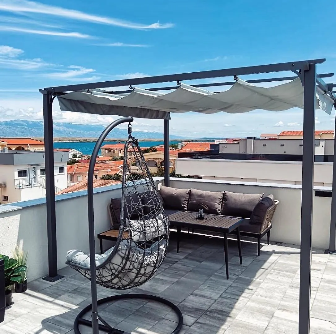 Monachus Apartments Vir
